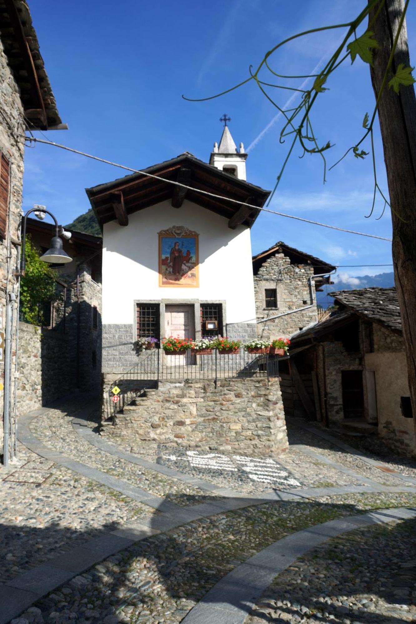 Apartmán La Torre Colombaia - Monumento Del 1400 Arnad Exteriér fotografie